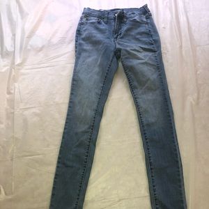 blue no-rip skinny jeans